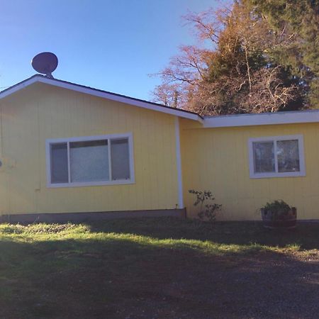 Lakeside Hostel & Guest House Crescent City Exterior foto